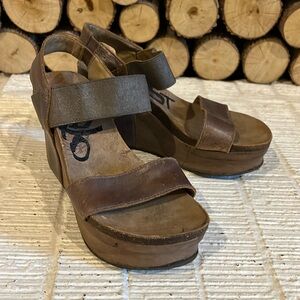 OTBT sandals